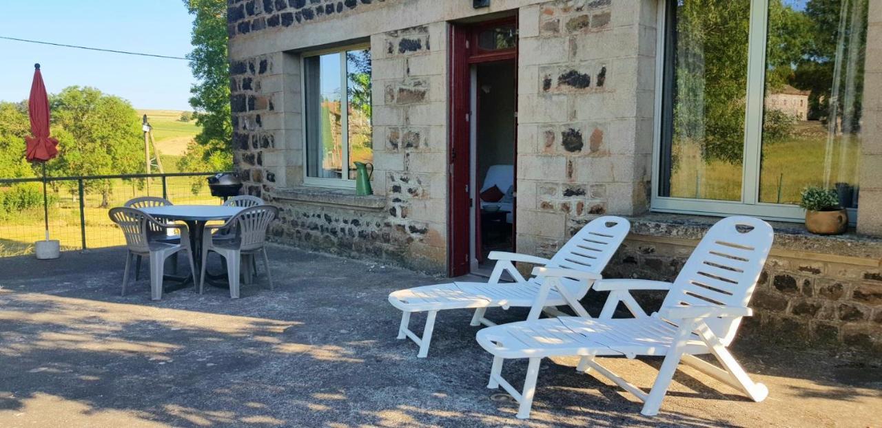 Gite Familial En Pleine Nature Alleyrac Eksteriør billede